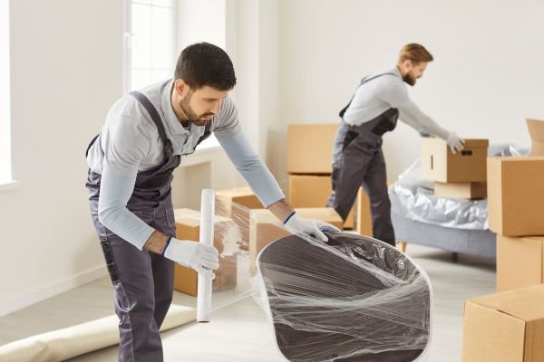 Professional Furniture Movers Dubai