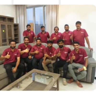FastTracki professional moving team in Dubai